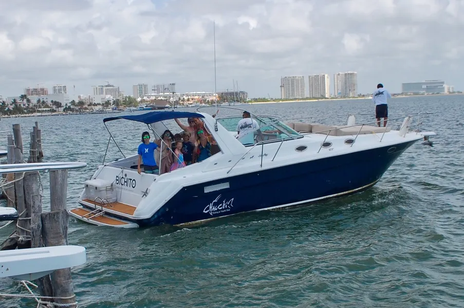 TIKI TIKI PARTY BOAT